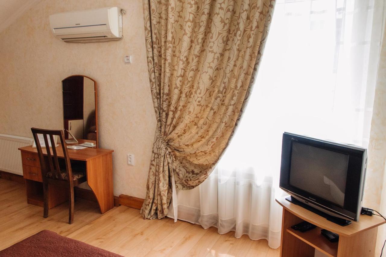 Гостинний Двір "Марія" Hotel Kropyvnytskyj Eksteriør billede