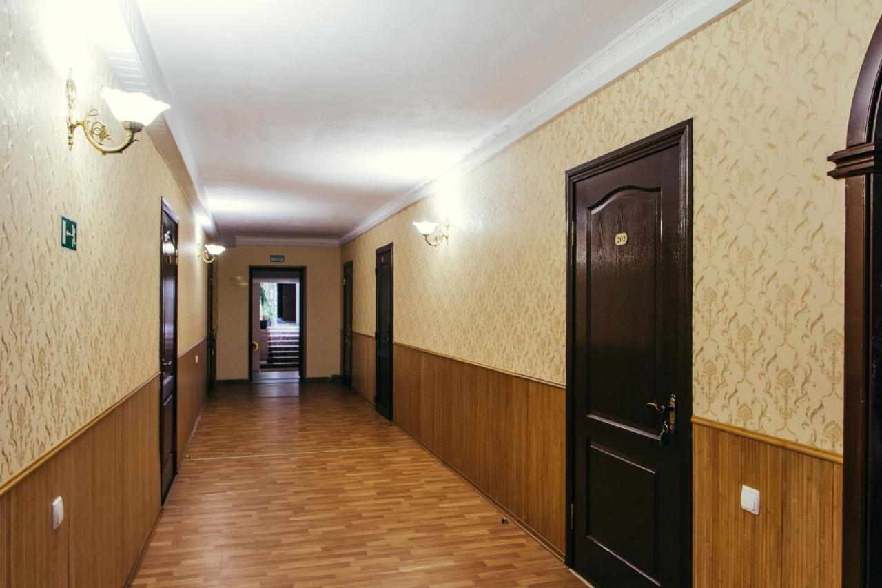 Гостинний Двір "Марія" Hotel Kropyvnytskyj Eksteriør billede