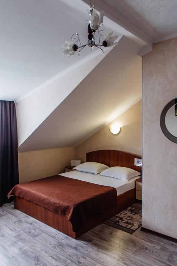 Гостинний Двір "Марія" Hotel Kropyvnytskyj Eksteriør billede