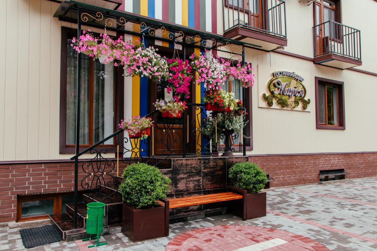Гостинний Двір "Марія" Hotel Kropyvnytskyj Eksteriør billede
